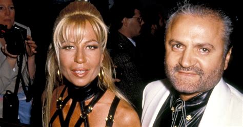 quién mató a versace|gianni versace y su pareja.